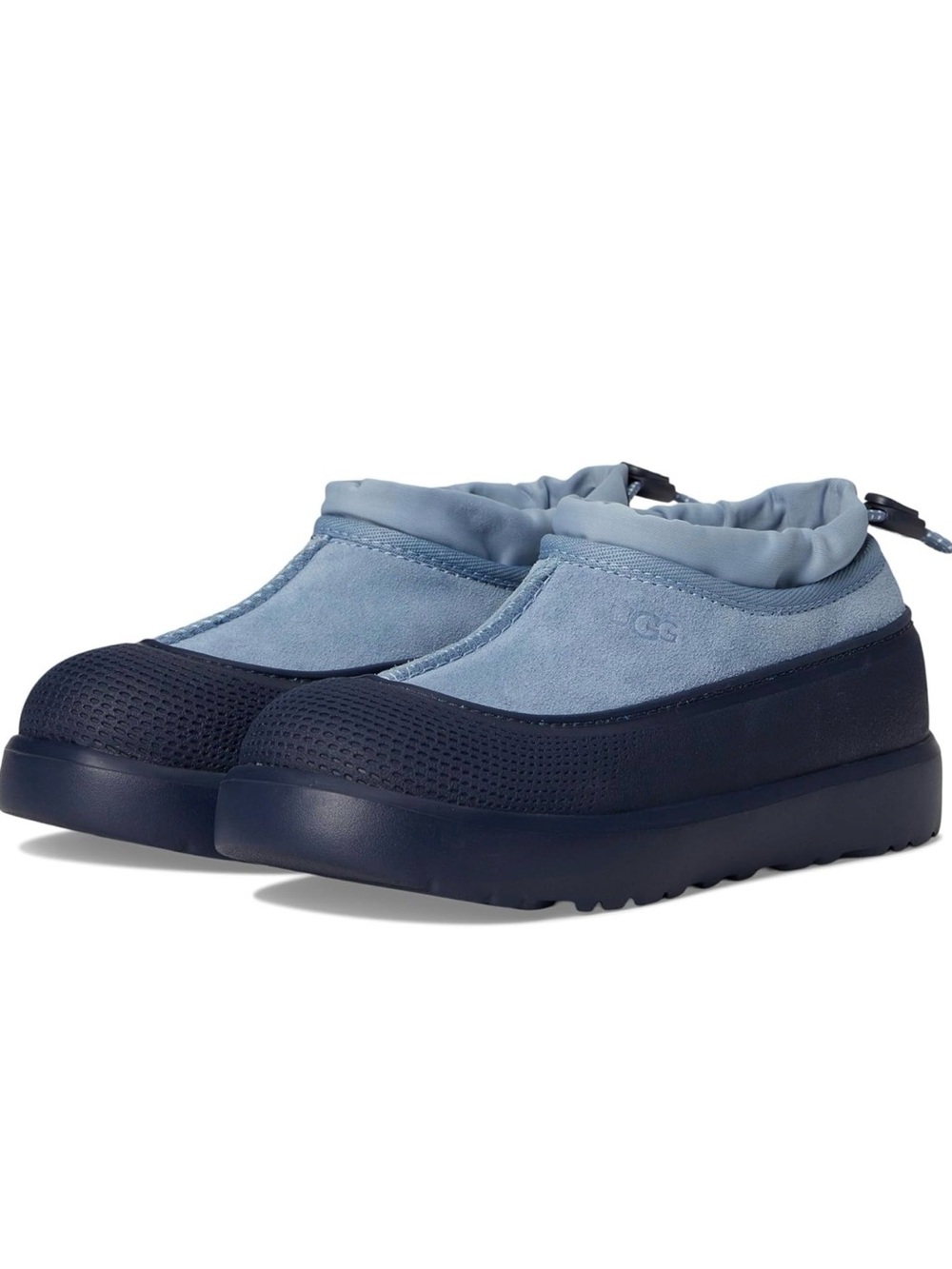 UGG Kids Light Blue and Navy Cozy Slip-On Clog 6 US